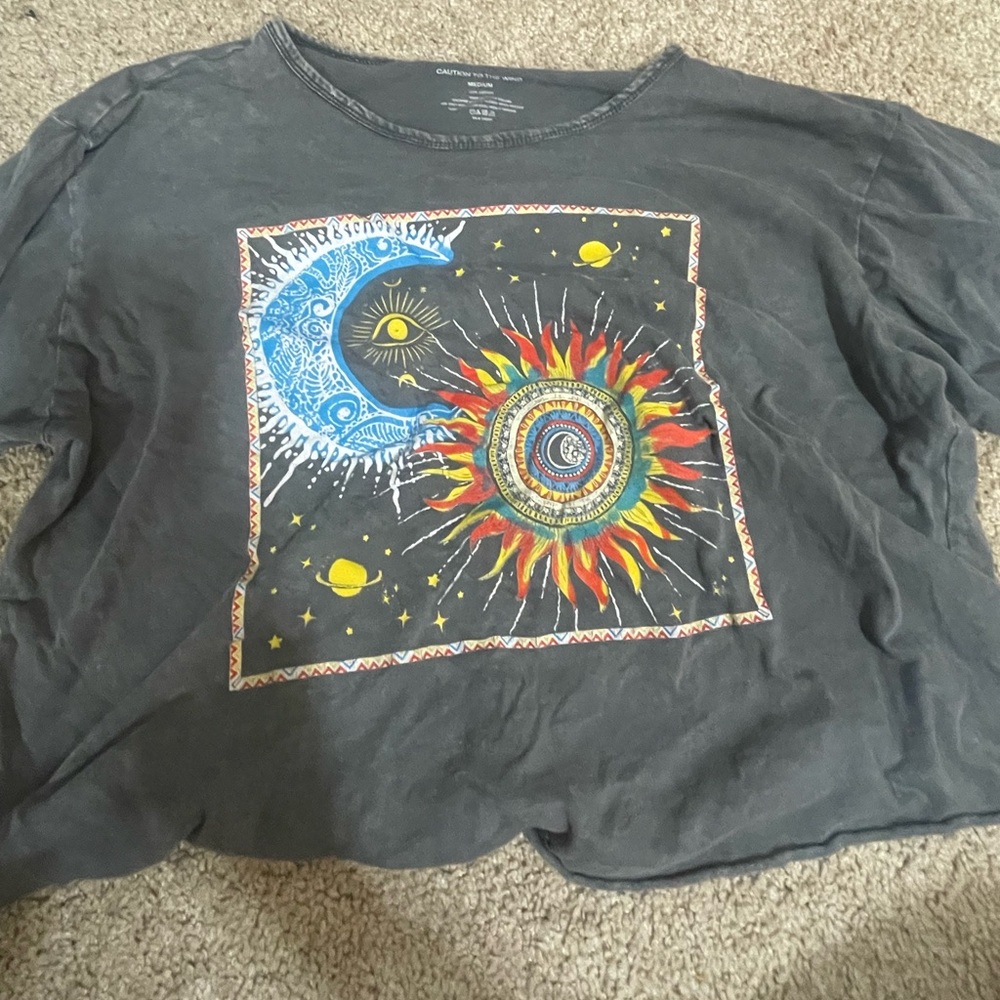 Grey sun and moon crop top